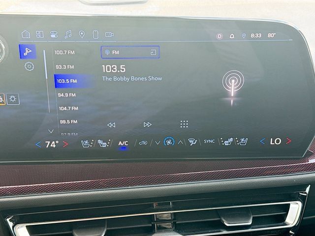 Used 2024 Chevrolet Traverse RS w/ LPO, Floor Liner Package FWD image 33