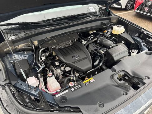 Used 2024 Toyota Grand Highlander AWD Hybrid image 49