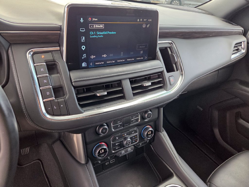 Used 2024 Chevrolet Tahoe LT w/ Luxury Package RWD image 24