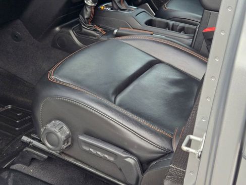 Used 2021 Jeep Gladiator Mojave image 30