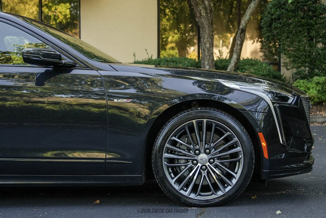 Used 2019 Cadillac CT6 V w/ Driver Assist Package AWD/4WD image 11