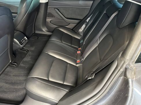 Used 2019 Tesla Model 3 Long Range AWD/4WD image 16