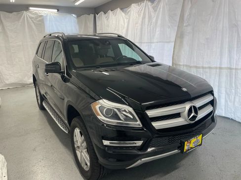 Used 2015 Mercedes-Benz GL 450 4MATIC image 4