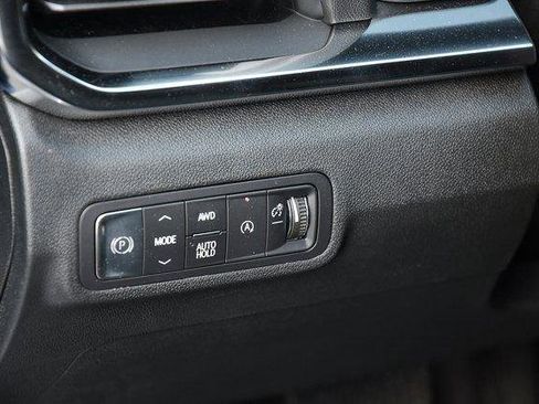 New 2025 GMC Terrain Elevation w/ Black Edition image 12