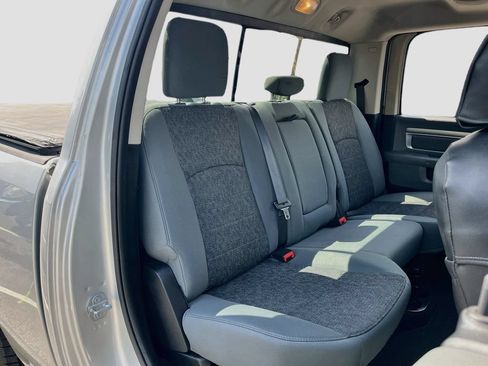 Used 2016 RAM 2500 Big Horn RWD image 26