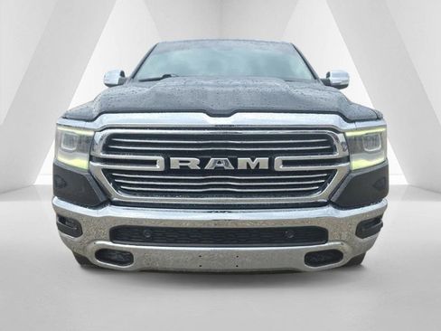 Used 2019 RAM 1500 Laramie AWD/4WD image 2