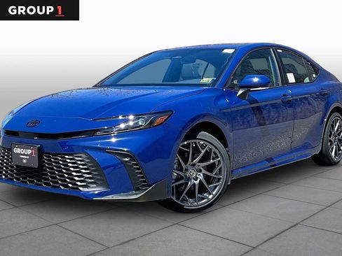 New 2026 Toyota Camry SE AWD/4WD image 1