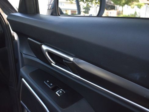 Used 2025 Kia Telluride S FWD image 20