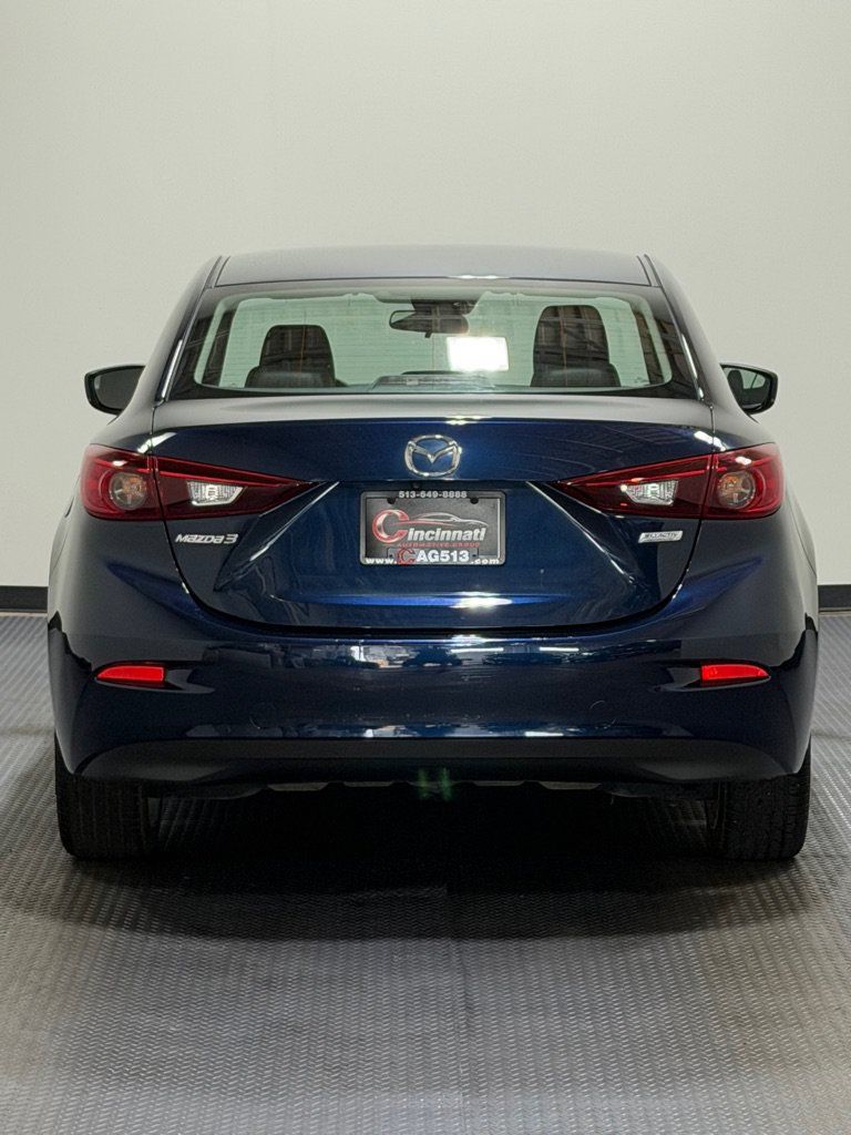 Used 2017 MAZDA MAZDA3 Touring FWD image 6