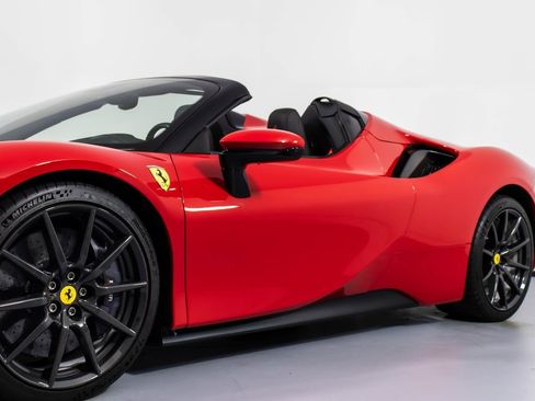 Certified 2022 Ferrari SF90 Spider image 31