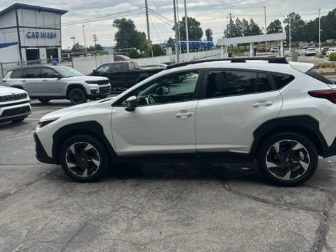 Used 2024 Subaru Crosstrek 2.5i Limited AWD/4WD image 11