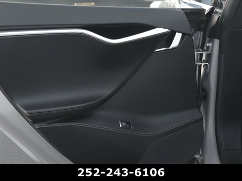 Used 2017 Tesla Model S 75D AWD/4WD image 30