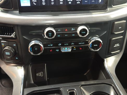 Used 2025 Ford F150 XLT w/ Equipment Group 302A MID AWD/4WD image 30