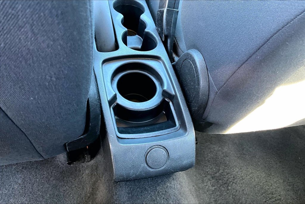 Used 2014 Ford Fiesta S FWD image 31