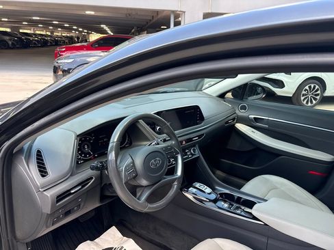 Used 2023 Hyundai Sonata Limited FWD image 12