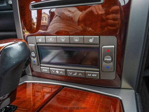 Used 2006 Cadillac XLR image 61