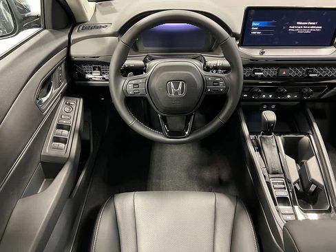 New 2025 Honda Accord EX-L image 16