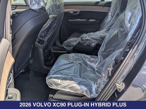 New 2026 Volvo XC90 T8 Plus w/ Protection Package Premier AWD/4WD image 16