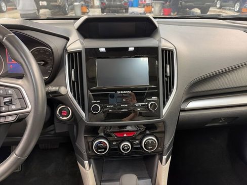 Used 2024 Subaru Forester Premium image 19