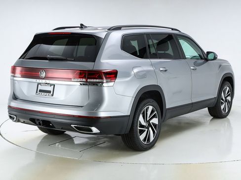 New 2026 Volkswagen Atlas SE image 48