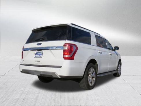 Used 2021 Ford Expedition Max XLT image 3