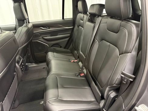 New 2026 Jeep Grand Cherokee Limited w/ Trailer Tow Package image 22