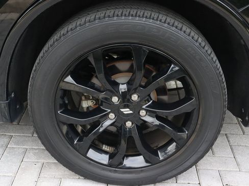 Used 2020 Dodge Durango SXT image 40