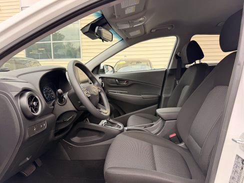 Used 2023 Hyundai Kona SEL AWD/4WD image 13