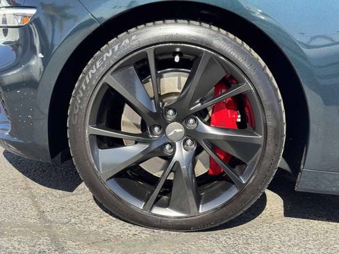 Used 2022 Genesis G70 3.3T RWD image 7