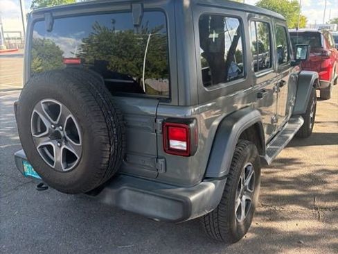Used 2019 Jeep Wrangler Unlimited Sport S AWD/4WD image 5
