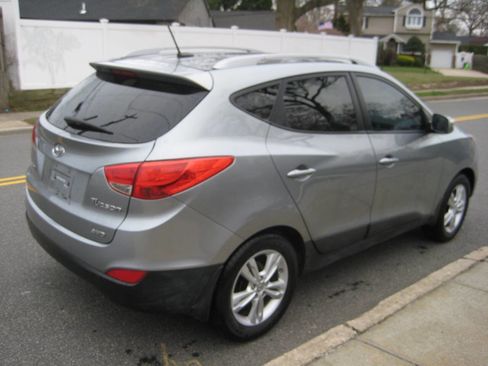 Used 2012 Hyundai Tucson GLS image 5