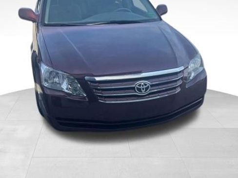 Used 2007 Toyota Avalon Limited FWD image 2