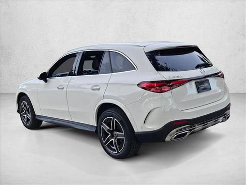 Certified 2023 Mercedes-Benz GLC 300 image 8
