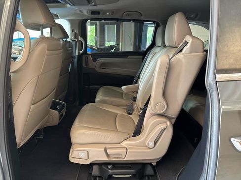 Used 2019 Honda Odyssey EX-L image 18