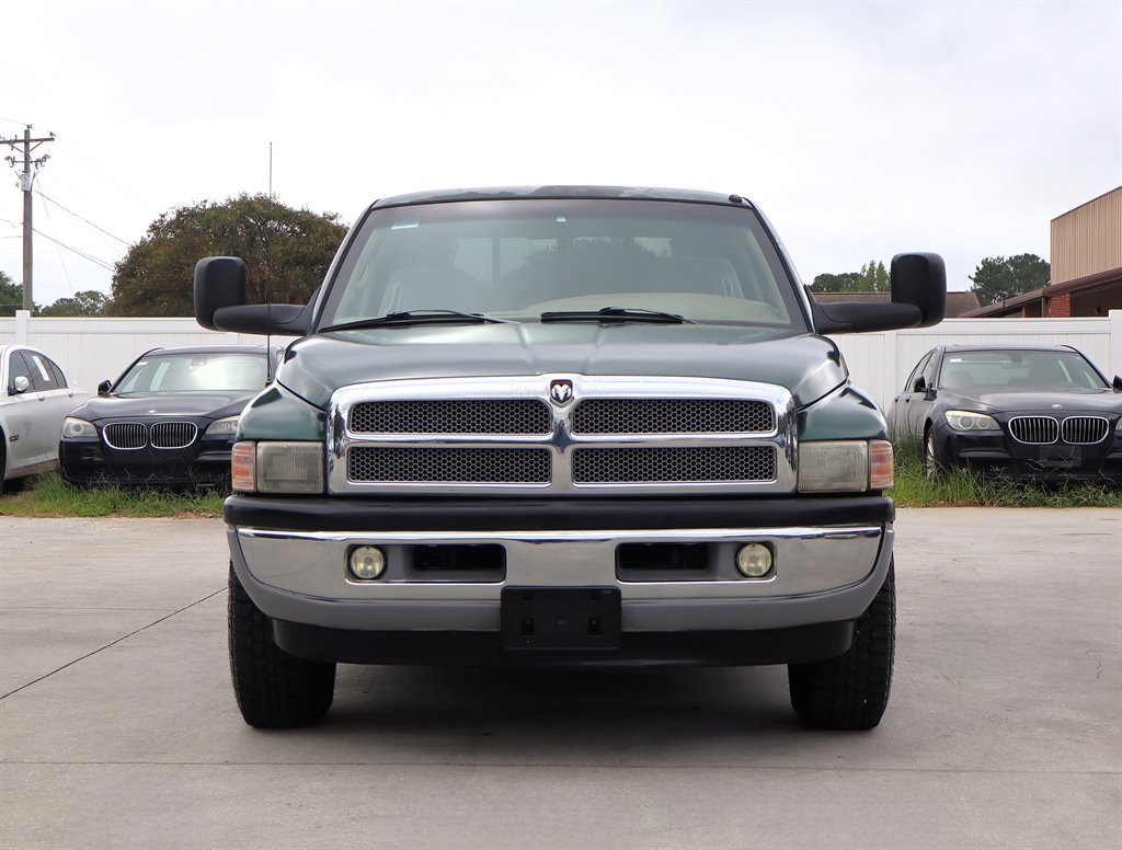 Used 2000 Dodge Ram 2500 Truck 2WD Quad Cab image 2