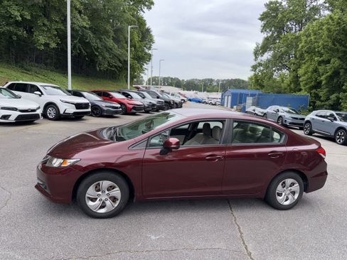 Used 2013 Honda Civic LX image 6