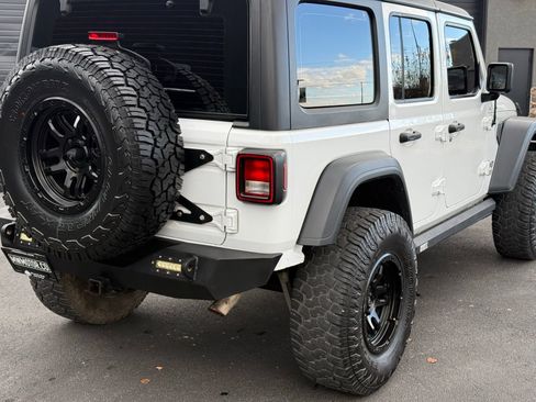 Used 2020 Jeep Wrangler Unlimited Sport image 6