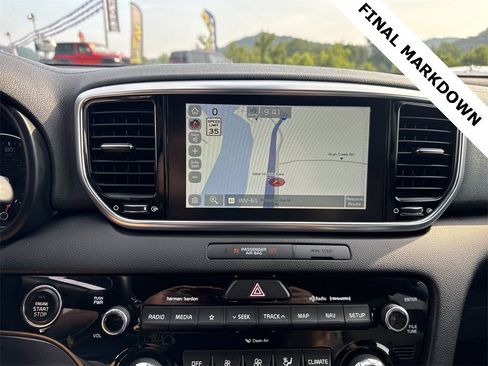 Used 2021 Kia Sportage EX w/ EX Technology Package image 22