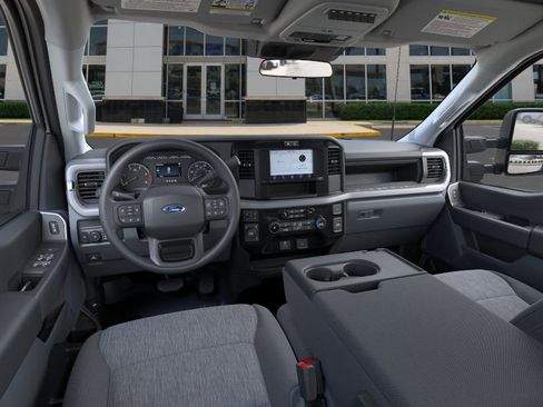 New 2026 Ford F450 XL w/ 360-Degree Camera Package image 9