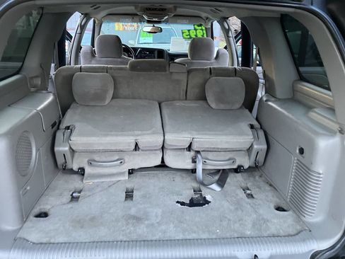 Used 2005 Chevrolet Tahoe LS image 20