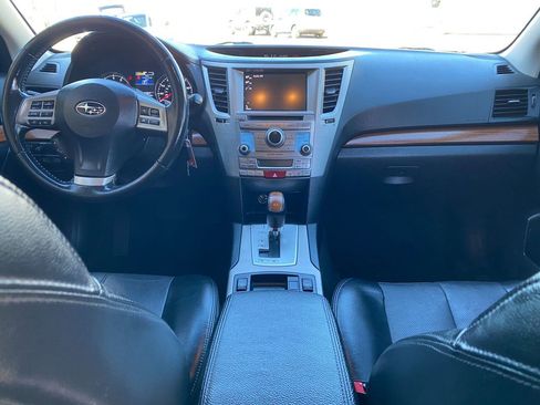 Used 2014 Subaru Outback 2.5i Limited image 19