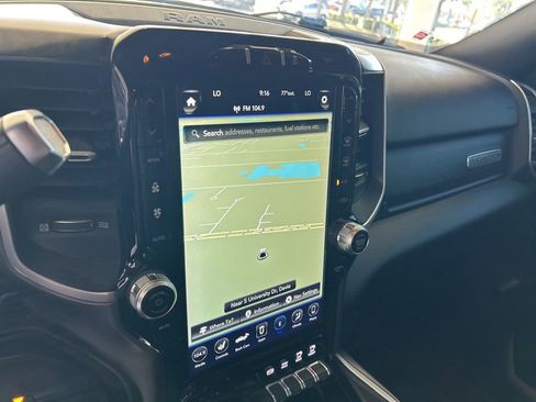 Used 2021 RAM 2500 Big Horn w/ Level 2 Equipment Group image 10