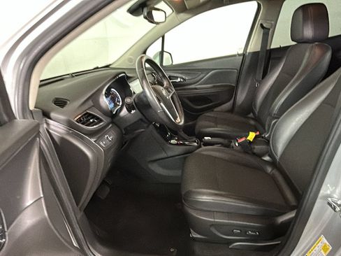 Used 2019 Buick Encore Preferred AWD/4WD image 14