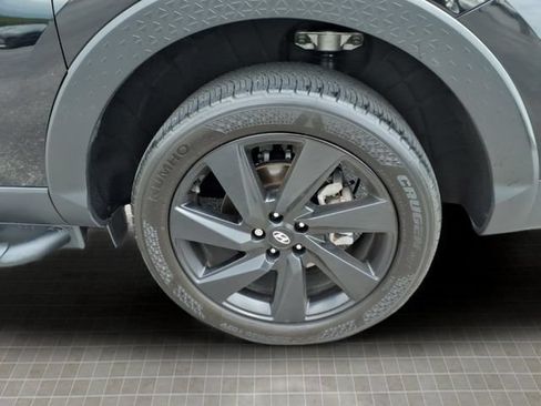 Used 2024 Hyundai Santa Cruz Night AWD/4WD image 14