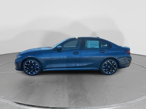 New 2026 BMW 330i xDrive Sedan w/ M Sport Package AWD/4WD image 9