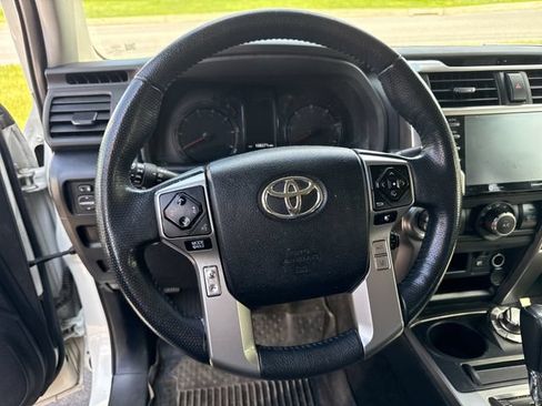 Used 2023 Toyota 4Runner SR5 Premium AWD/4WD image 17