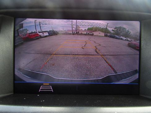 Used 2022 Chevrolet Colorado LT w/ Fleet Safety Package RWD image 17