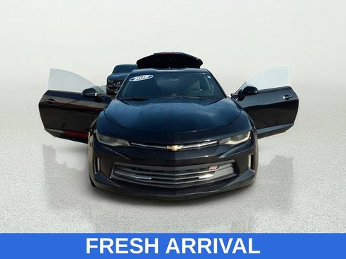 Used 2016 Chevrolet Camaro LT w/ RS Package RWD image 10
