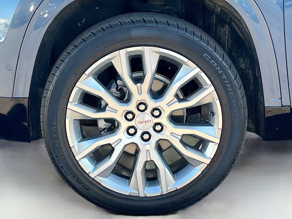 Used 2024 GMC Acadia Denali w/ Super Cruise Package FWD image 33