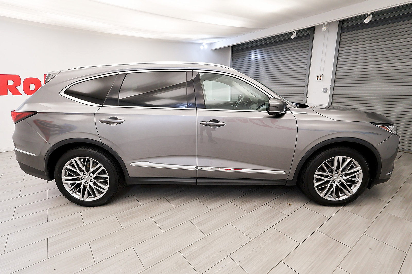 Used 2023 Acura MDX w/ Advance Package AWD/4WD image 6